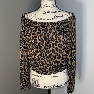 H & M Crop Top ends at waist Size Small wear on or off the shoulders